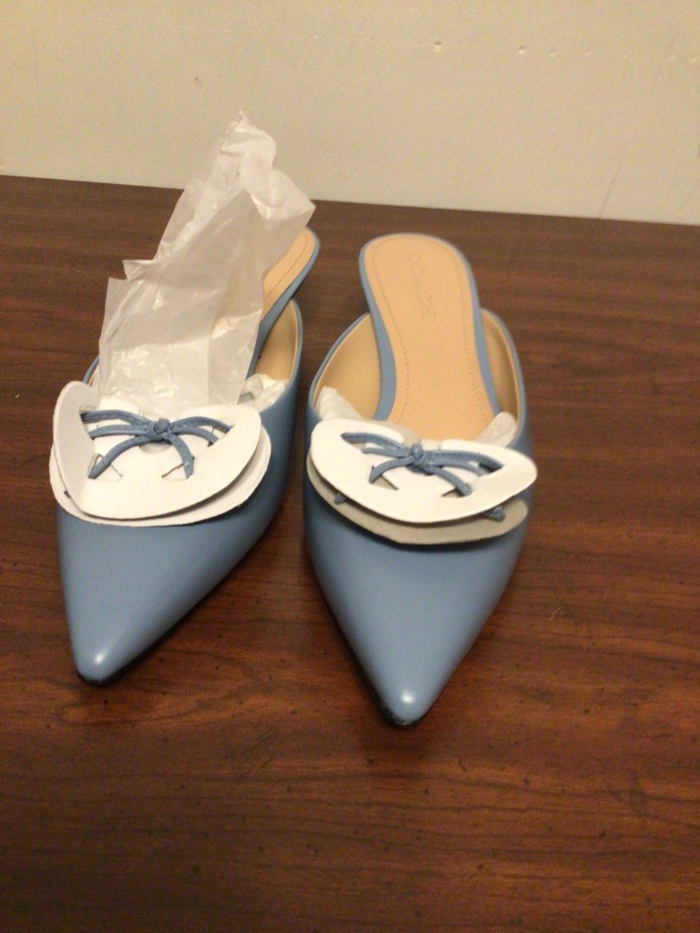 Coach kitty heel slip on New